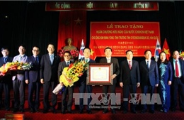 Trao Huân chương Hữu nghị tặng tỉnh trưởng tỉnh Gyeongsangbuk-do, Hàn Quốc 